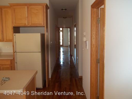 Building Photo - 4047 N Sheridan Rd