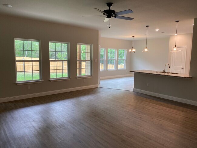Living-Dinning-Kitchen - 416 Grayson Ct