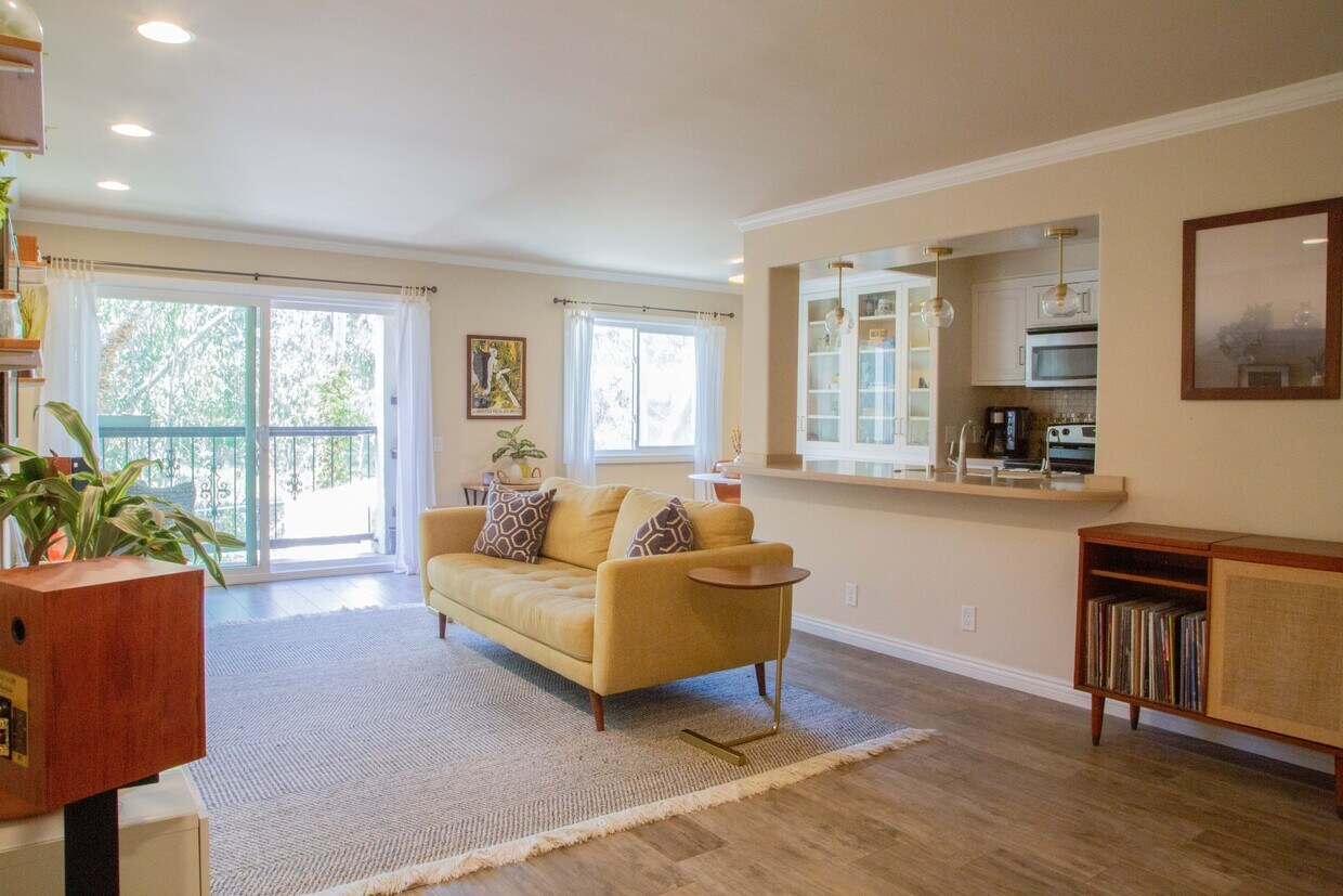 Foto principal - 3972 Jackdaw St