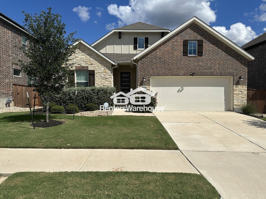 Foto principal - 2504 Dapple Gray Ln
