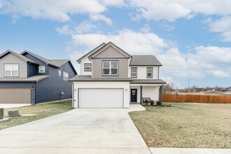 Building Photo - 1106 Eagle's View Dr