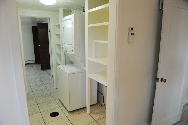 Foto del edificio - 1175 Ash Ave