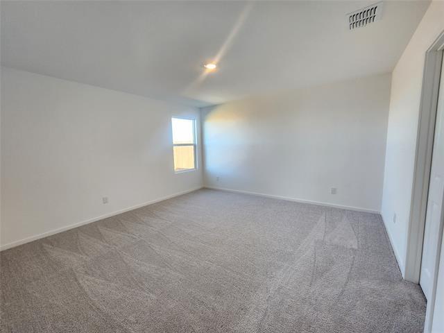 Building Photo - 2040 Shady Oaks Dr