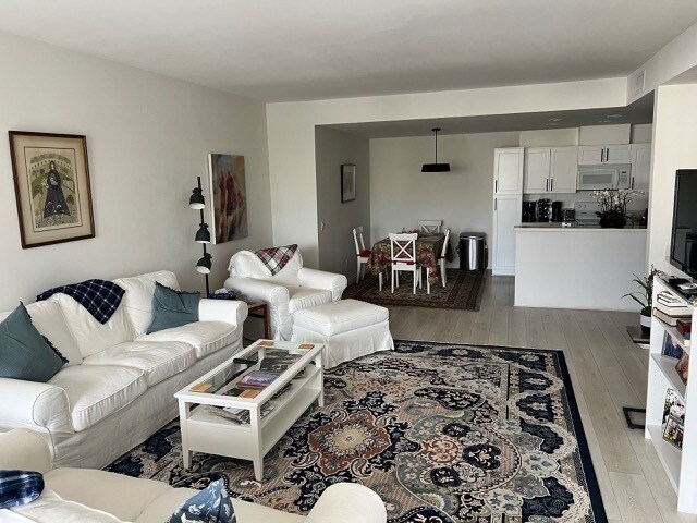 Apartamento #302 (viene sin amueblar) - Chateau Brentana