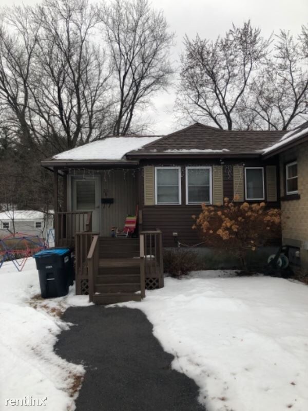Primary Photo - 1 br, 1 bath House - 21 Cross Street B Unit B