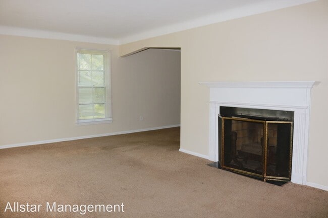 Building Photo - 3 br, 1 bath House - 5095 Edenhurst Rd