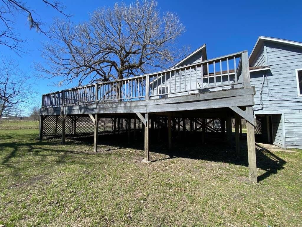 Primary Photo - 236 Adelaide Dr