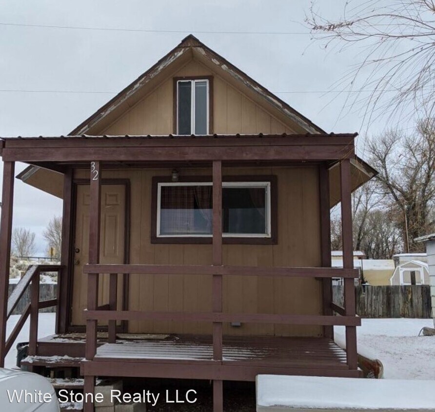Primary Photo - Studio, 1 bath House - 706 N 1st Deer Have...