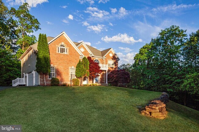 Foto del edificio - 70 Sentinel Ridge Ln