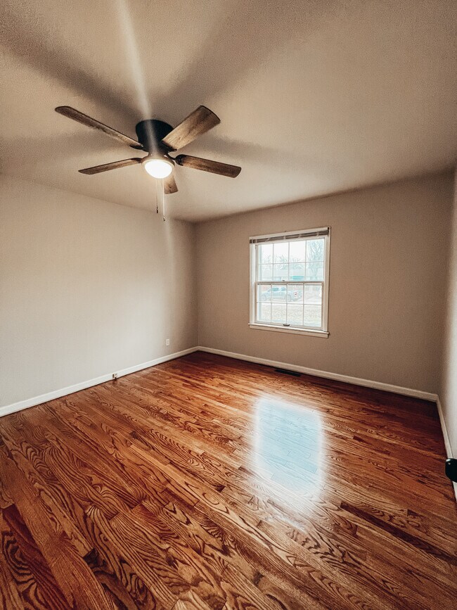 2221 Natchez Ln, Paducah, KY 42001 House Rental in Paducah, KY