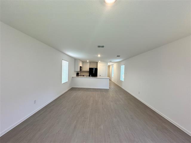 Foto del edificio - 916 Sandhill Crane Ln