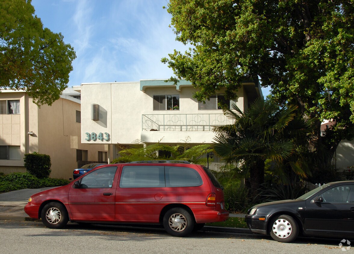 Building Photo - 3843 Keystone Ave