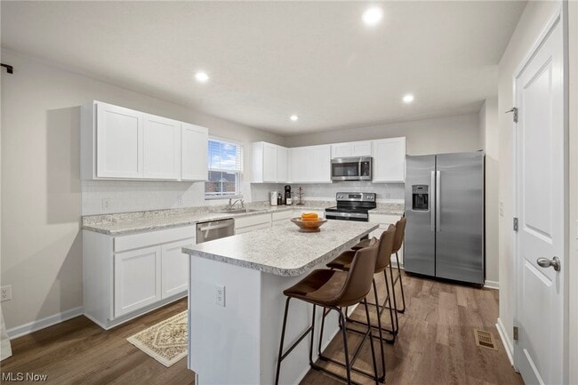 Building Photo - 110 Vesper Cir