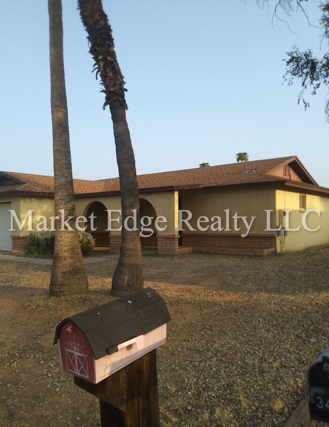 Foto del edificio - 3Bed/2Bath House in Val Vista/ Southern! $...