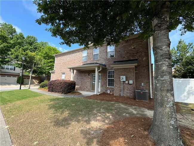 Building Photo - 3239 Brockenhurst Dr