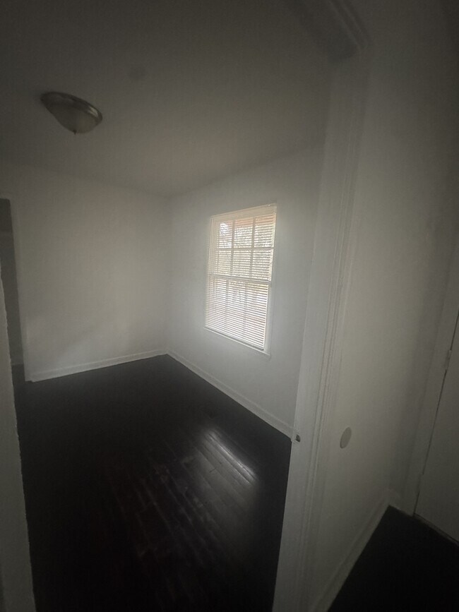 Foto del edificio - 324 Banberry Dr SE