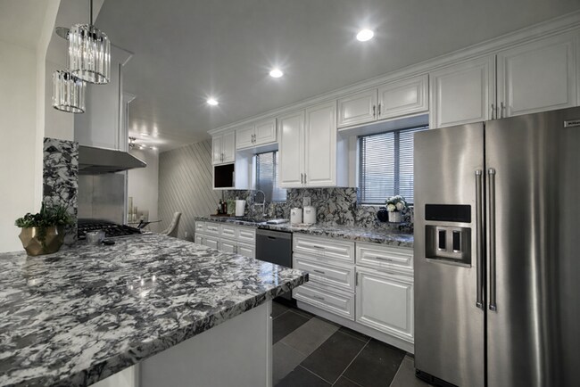 Foto del edificio - Finally A Home that Adapts to Your Lifestyle