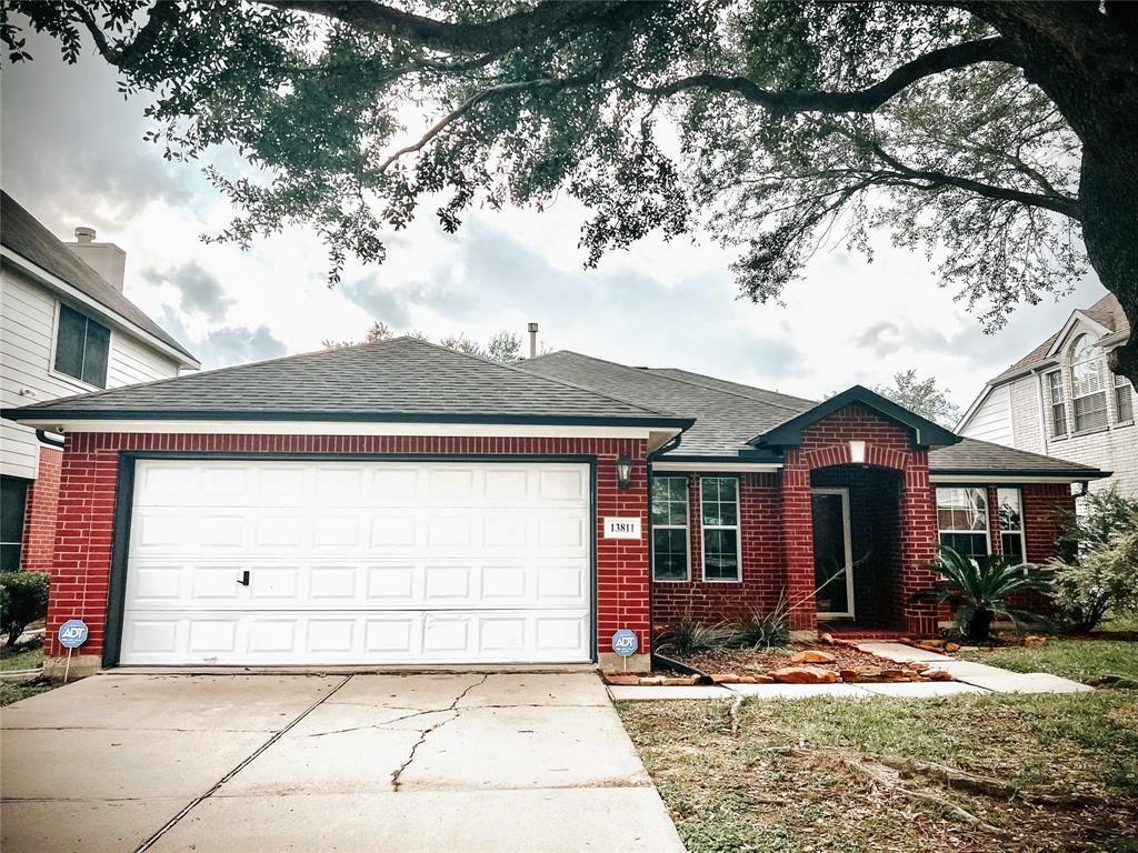 Primary Photo - 13811 River Keg Dr
