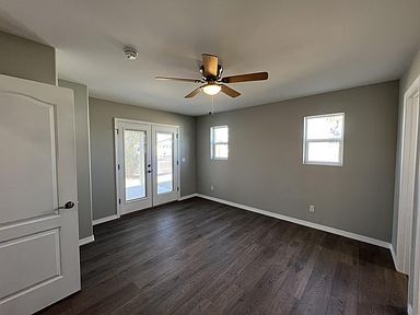 Building Photo - 1770 Coral Reef Dr