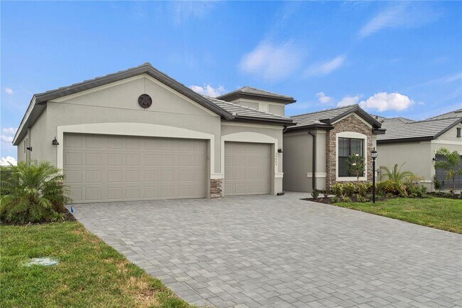 Building Photo - 15005 Sea Salt Wy