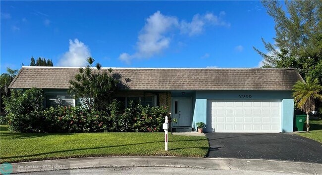Building Photo - 2905 SW 81st Terrace