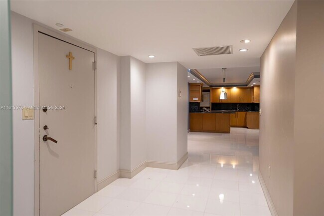 Photo - 2333 Brickell Ave Apartment