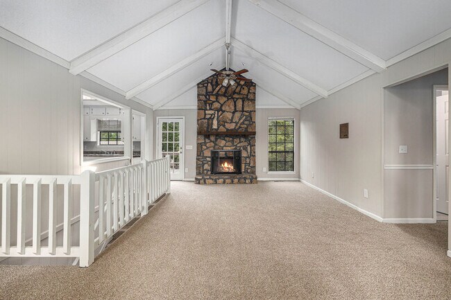 Building Photo - 5416 Saddle Ridge Ln