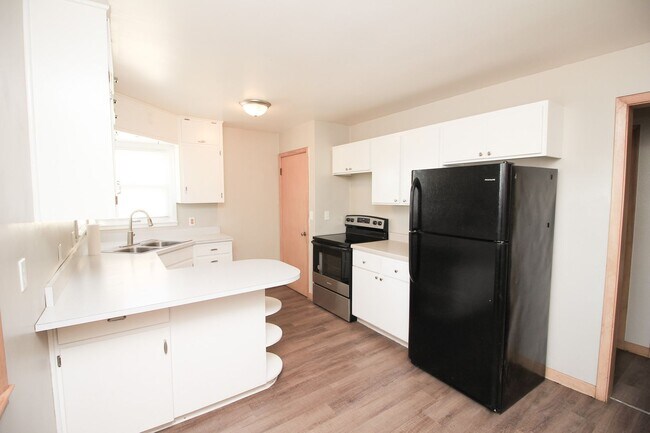 Foto del edificio - 1112 15th Duplex