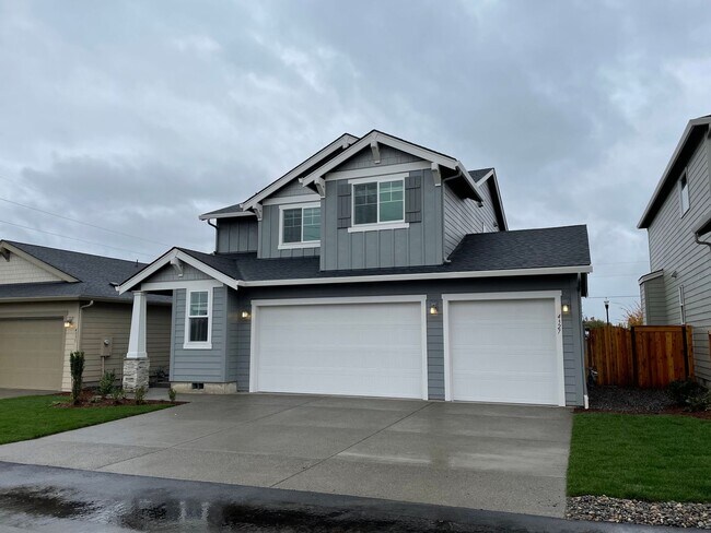 Foto del edificio - Lovely 4 Bed 2.5 Bath Home! Located near t...