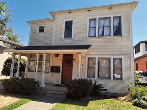 Building Photo - 2716 S St