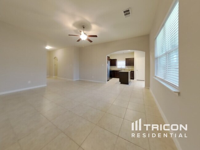 Foto del edificio - 912 Summer Stream Road Denton TX