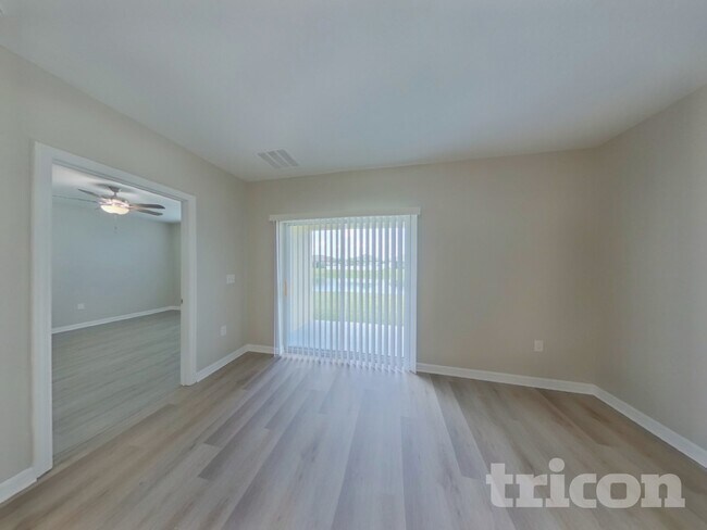 Foto del edificio - 4719 Lindever Ln