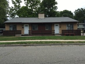 Building Photo - 252 Stoddard Ave