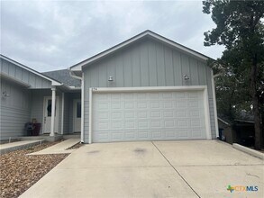 Building Photo - 274 Kerlick Ln