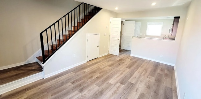 Building Photo - 509 N 35th St