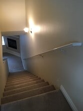 Building Photo - 9245 Commons Pl