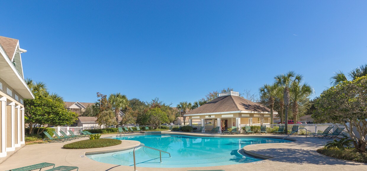 Creekside Park Apartments Apartments 5900 Townsend Rd Jacksonville