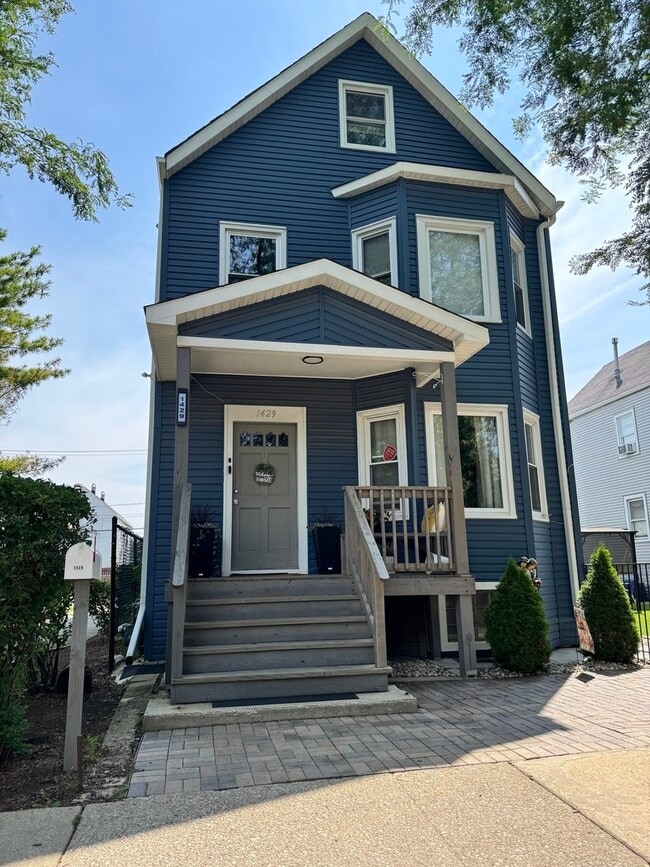 Building Photo - 1429 S 49th Ave