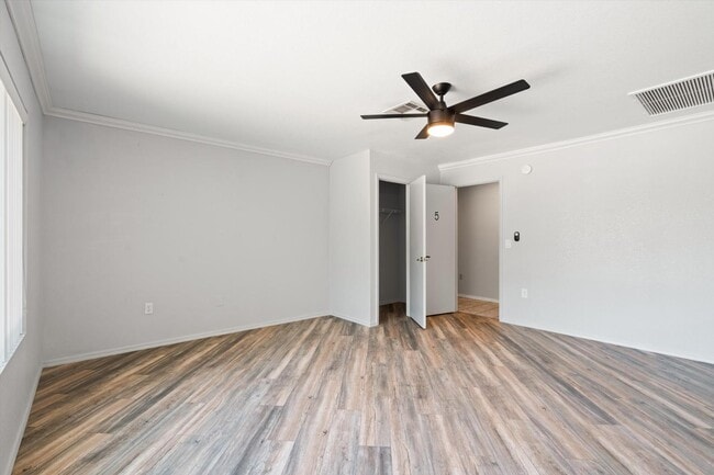 Photo - 1849 E Manhatton Dr Apartment