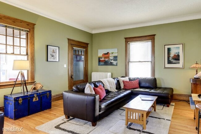 Building Photo - 3 br, 1 bath House - 1610 Lagoon Avenue