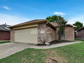 Building Photo - 12406 Westwold Dr