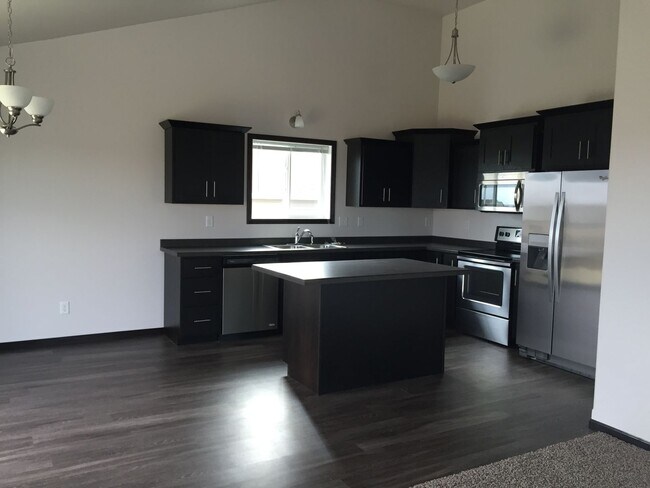 Foto del edificio - 3 Bed 3 Bath Single Family Home