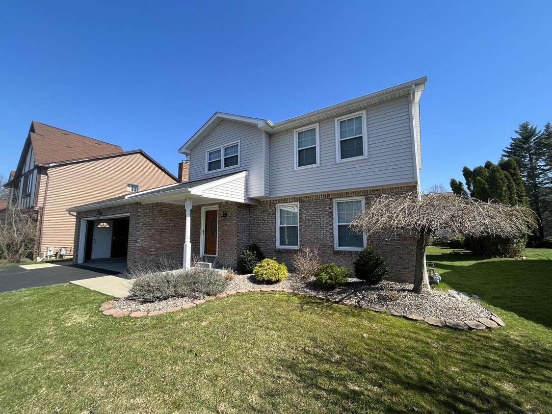 91 Taverly Dr, Buffalo, NY 14221 House Rental in Buffalo, NY