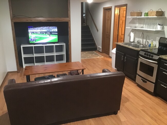 TV and Internet Included - 1616 E 51st St