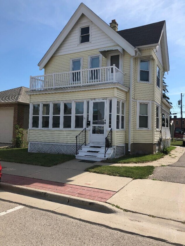 Exterior - 1214 11th Ave