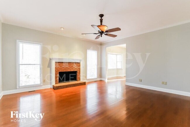 Foto del edificio - 5142 4th Colony Dr