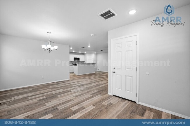 Building Photo - 1103 N Englewood Ave