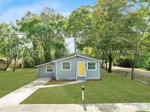 Building Photo - 9076 1st Ave