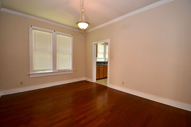 Foto del edificio - Cute Two Bedroom House, Close to LA Tech!