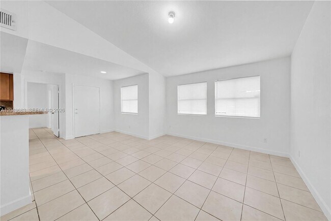 Foto del edificio - 15070 SW 103rd Ln